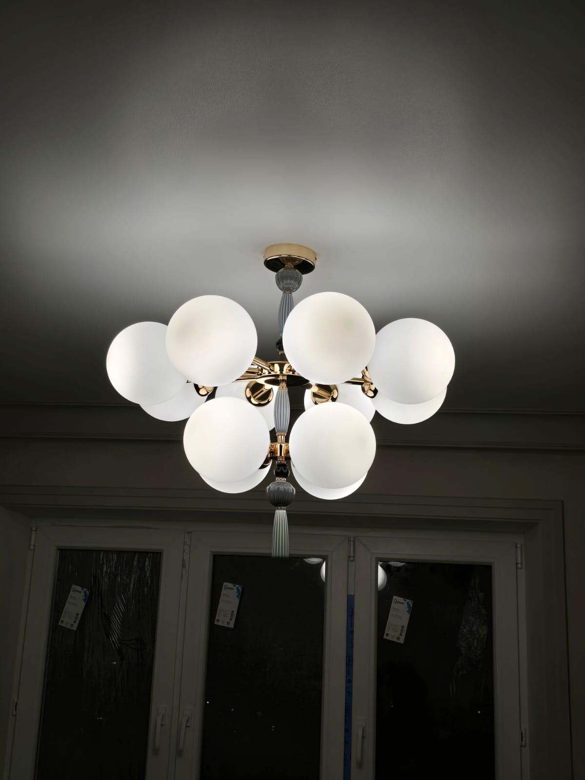 Люстра Odeon Light Exclusive Modern Palle 5405/12 фото в интерьере